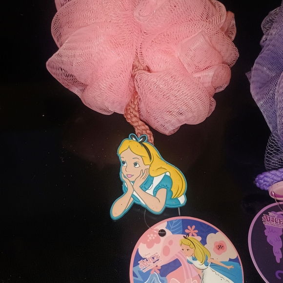 Disney Pink and Purple Bath Pouf Set Alice In Wonderland - Picture 3 of 4